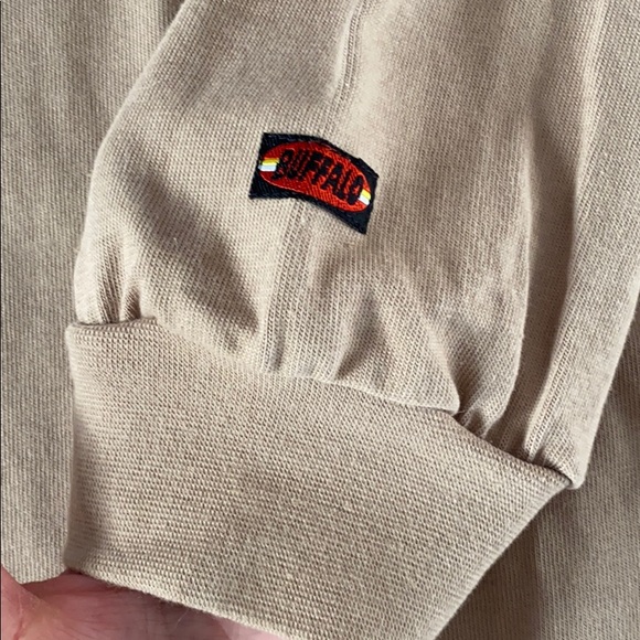 Large, long sleeve casual collar shirt in ‘Marly’ - Picture 3 of 4